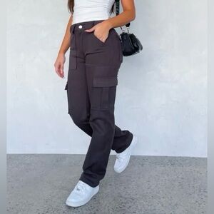 White Fox Someone To You NWT Cargo Pants Small Charcoal High Rise Straight Leg
